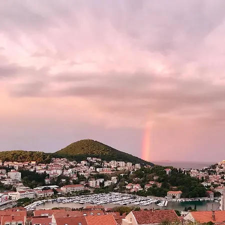 Nautical Sunset - Free Parking *