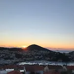Nautical Sunset - Free Parking *
